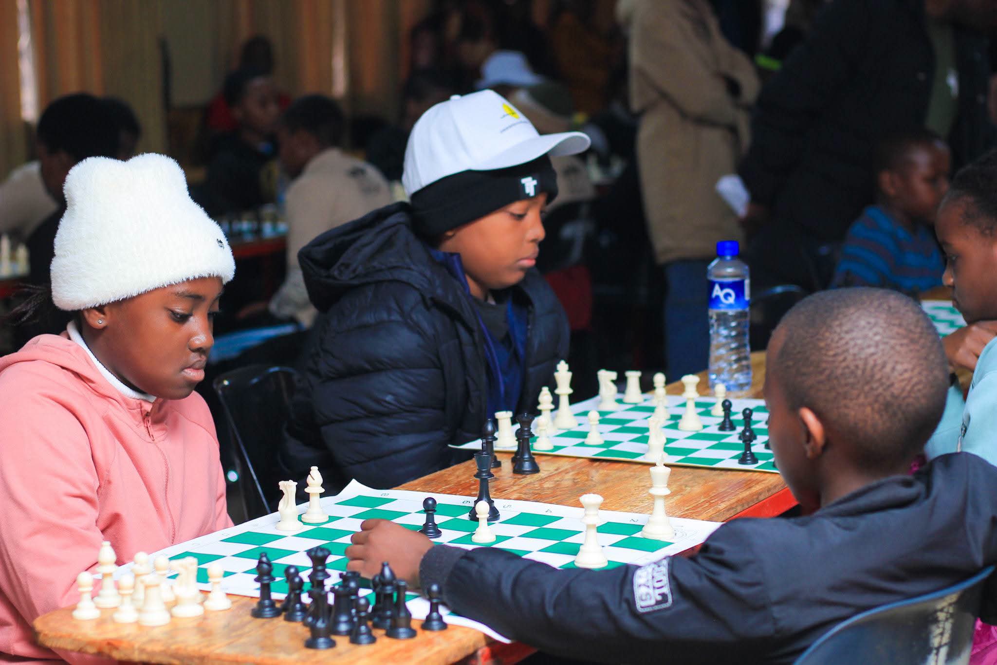 Ambiente geral das categorias juvenis do Trojan Horse Chess Open 2026
