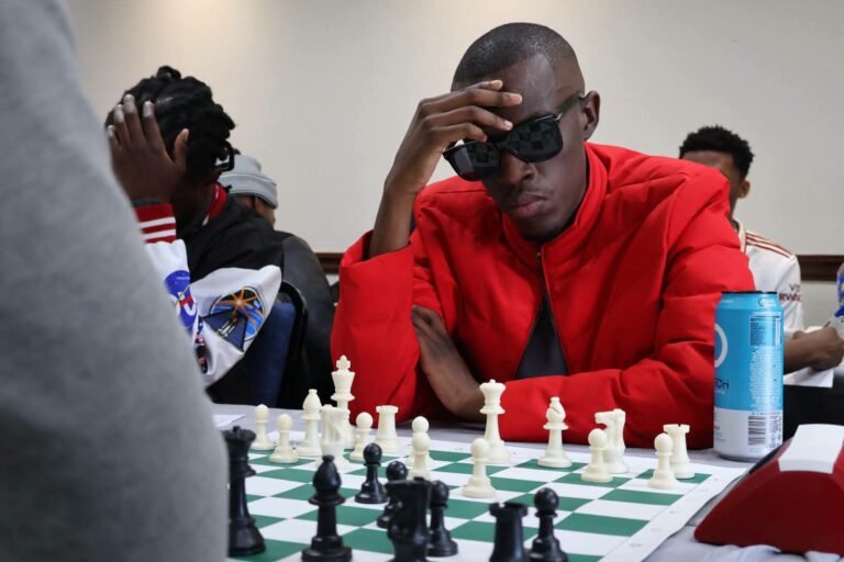 Rafael Chirindza conquista o Mbabane Chess Open 2026 com seis vitórias em seis rondas