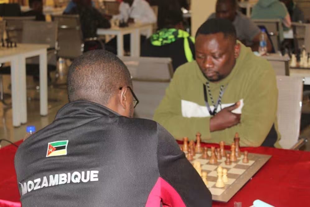 Momento captado no Linde Hotel, Mponela, durante o Malawi Chess Championship 2026